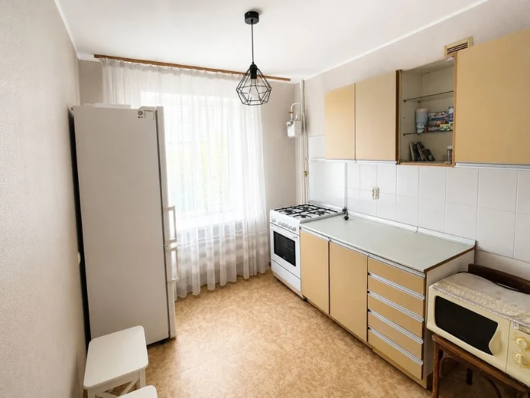 продаю 2х комнатную квартиру