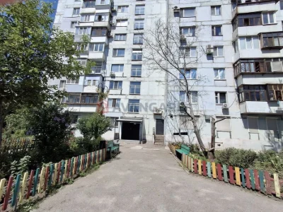 Продаж 2х кімнатної квартири по Казачій 5.