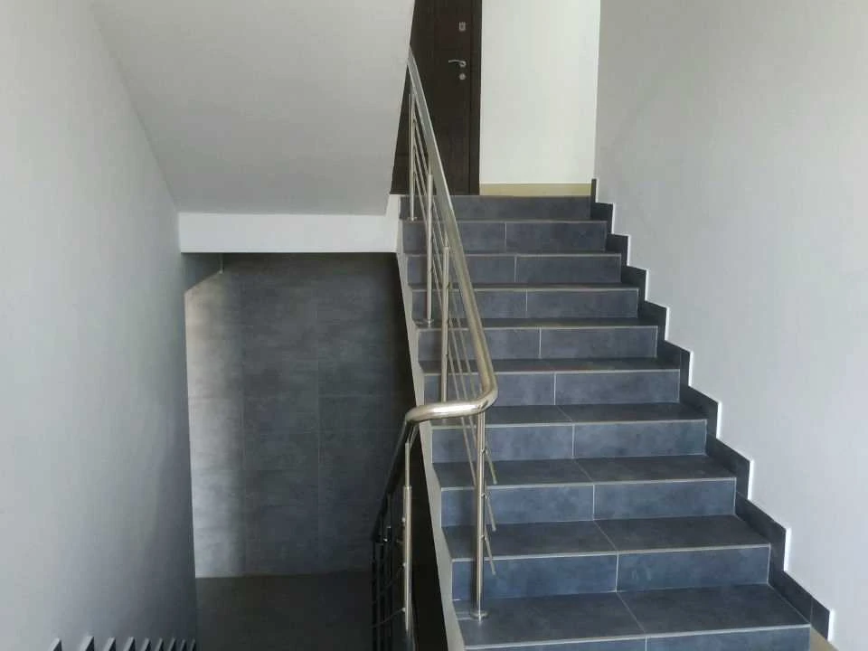 Квартира. Миколаїв, 9-та Слобідська вул. (Маршала Василевськ