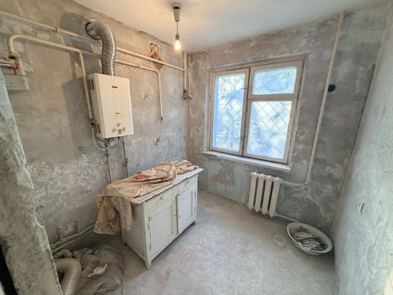 Продаж 3-х кім квартири 1/5 Космонавтів/ Вінграновського