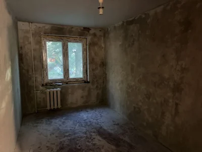 Продаж 3-х кім квартири 1/5 Космонавтів/ Вінграновського