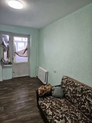 Квартира 3 к.кв Мира -Васляева !Под ремонт!