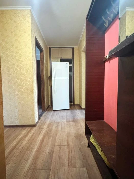 Продаю 2-кімнатну квартиру в Лісках, вул. Є. Логінова.ц6