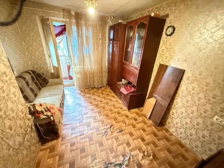 Продажа 1к квартиры в Центре горда.