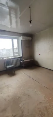 Продается 2-х комнат.квар. ул.Комсомольская 11
