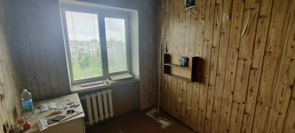 Продается 2-х комнат.квар. ул.Комсомольская 11