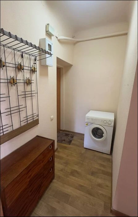 Продам 4 кімнатну квартиру в самому центрі  вул. Шевченка/ Г
