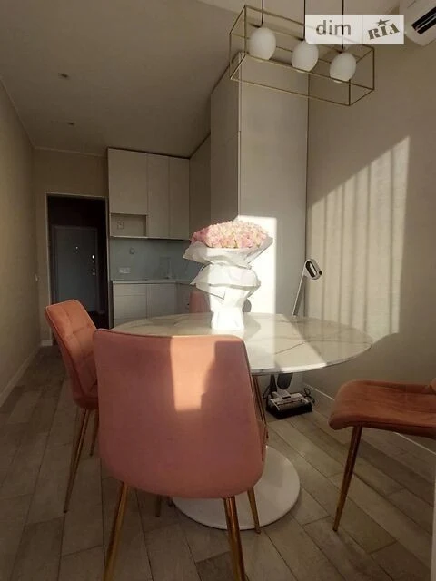 Modern 1-room apartment for sale, Dragomanova 2nd district.