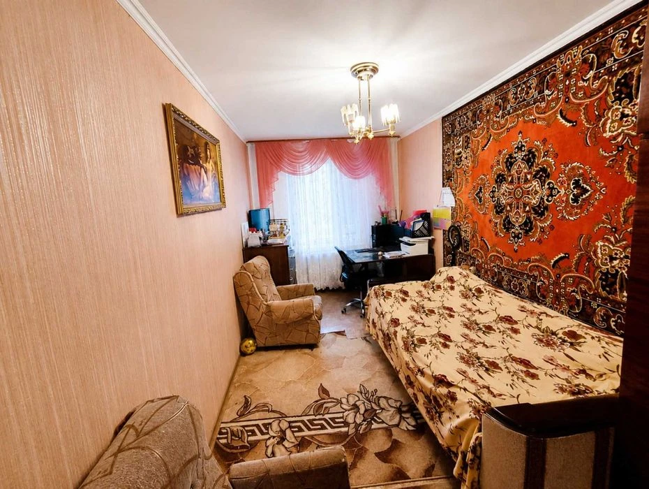 Продаю 2х комнатную квартиру пер. Южный 32а