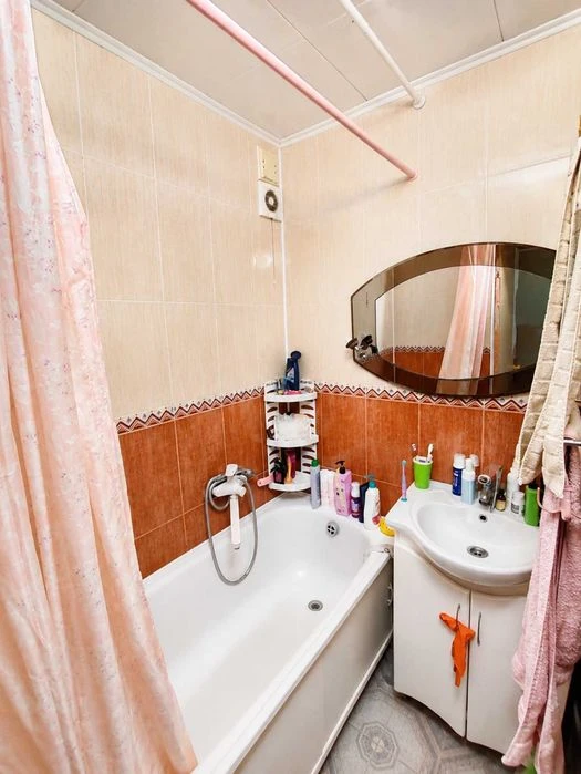 Продаю 2х комнатную квартиру пер. Южный 32а
