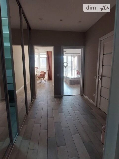 Modern 1-room apartment for sale, Dragomanova 2nd district.