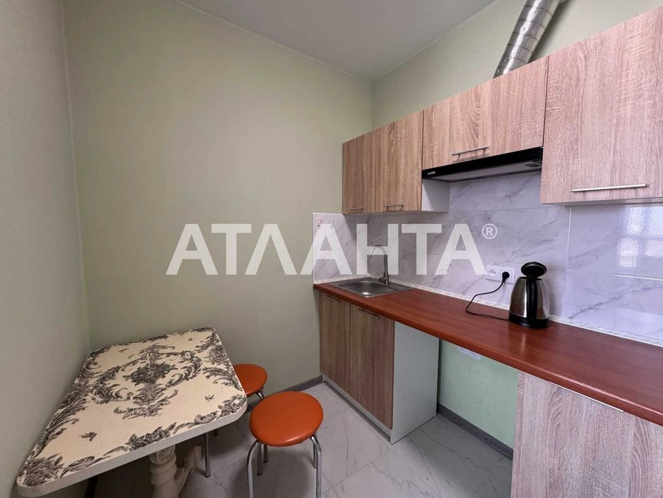 Квартира с новым ремонтом в спальном районе Таирово