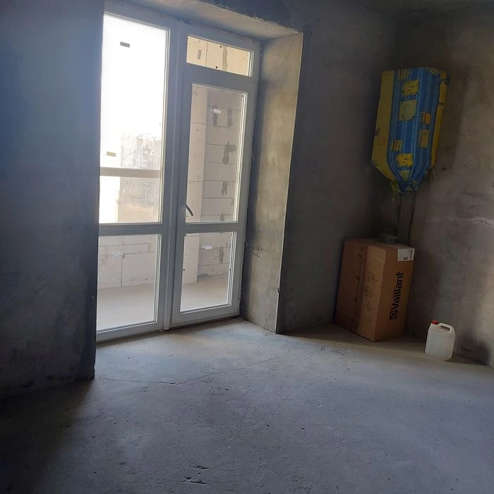 Продаю 2к.квартиру у новобудові в центрі