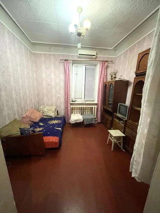 Продаж 2-ї квартири . Автономне опалення .Центр , вул.Погран