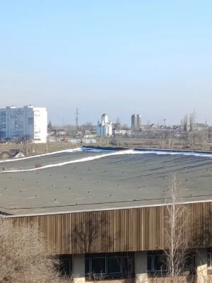 Продам крупногабаритную однокомнатную квартиру в Корабельном