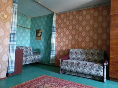 Продам крупногабаритную однокомнатную квартиру в Корабельном