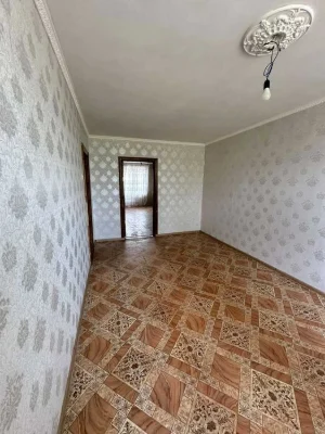 Продам 3кімнатну квартиру на Площі Перемоги