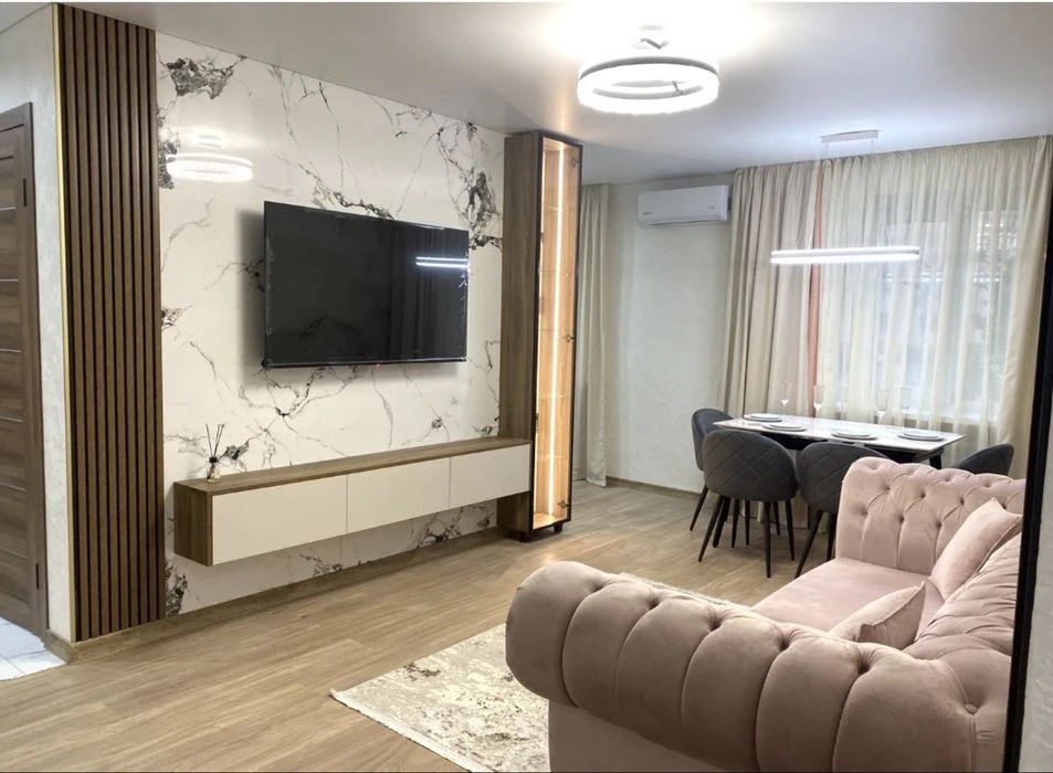 Продаж 3 к/к .Лескі , 2 КП .Вул.Євгенія Логінова