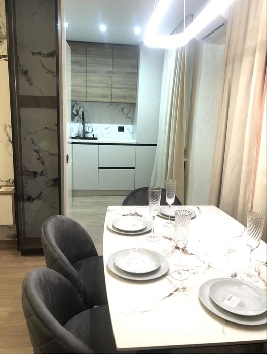 Продаж 3 к/к .Лескі , 2 КП .Вул.Євгенія Логінова