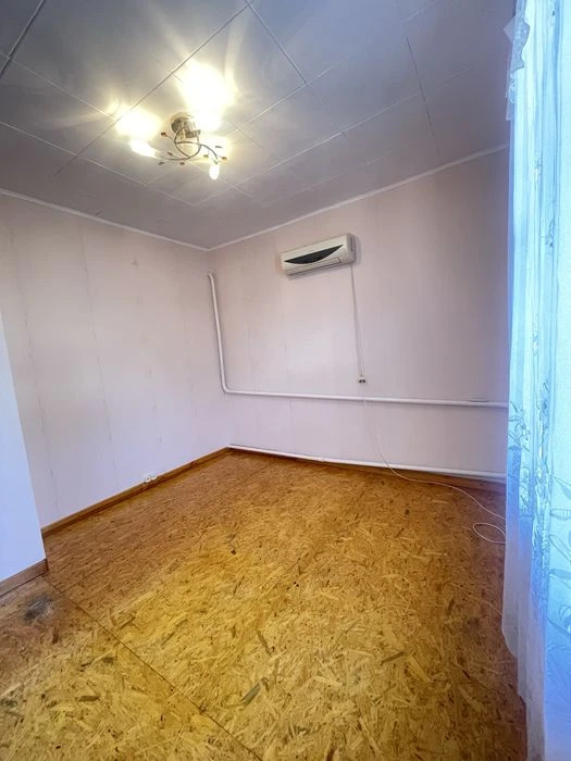 Продаж  2 квартири Ц. Ринок Рюмина