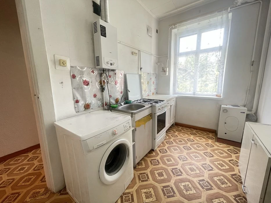 Продаж  2 квартири Ц. Ринок Рюмина