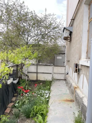 Продаж  2 квартири Ц. Ринок Рюмина