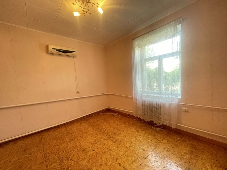 Продаж  2 квартири Ц. Ринок Рюмина