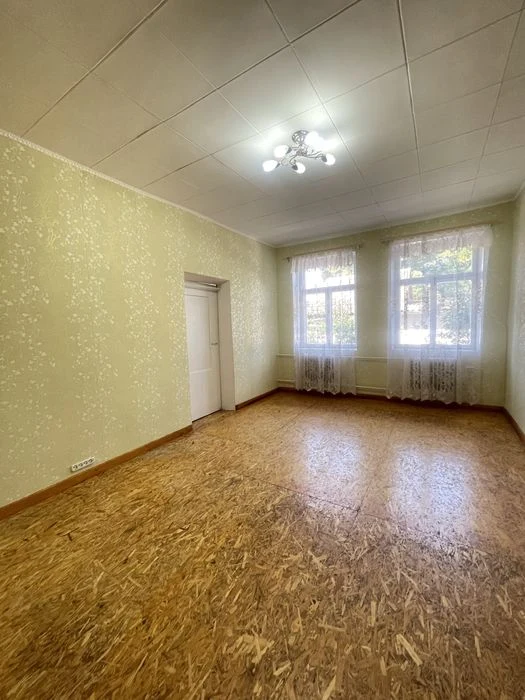 Продаж  2 квартири Ц. Ринок Рюмина