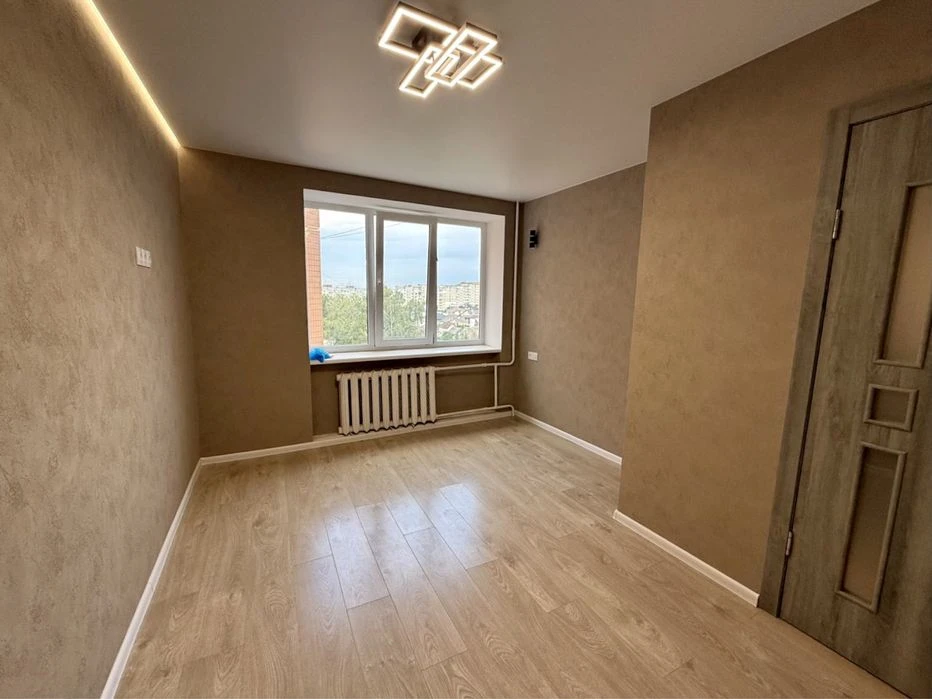 Продаж 1 кімнатної квартири вул.Соборна 275