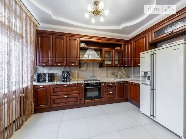 For sale: 3 rooms, 122 m2, st. Дмитриевская Кирпичный Дом 5th floor