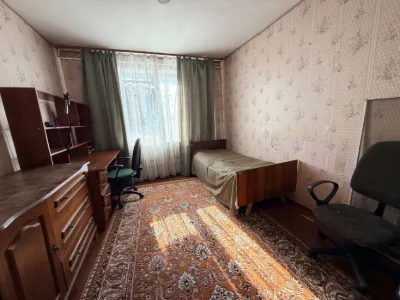 3 кім квартира по ціні 1 кімнатноі. Проспект Корабелів, 54 ш