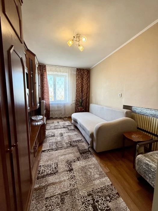 Продам квартиру, 92,9 м2, держ програми +, гарний стан! без