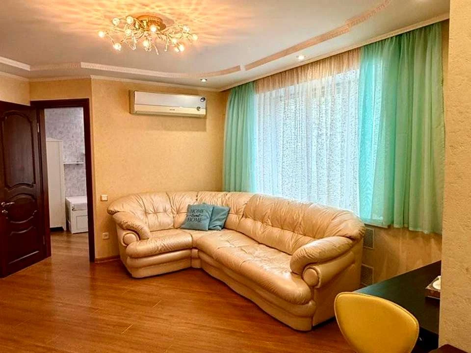 Квартира. Миколаїв, Центральний пров. (Леніна)