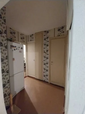 Продам 3х ком. кв 68 м. кв. Чешка. 9/10 этаж, Район Космос-ш
