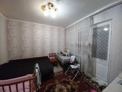 Продам 3х ком. кв 68 м. кв. Чешка. 9/10 этаж, Район Космос-ш