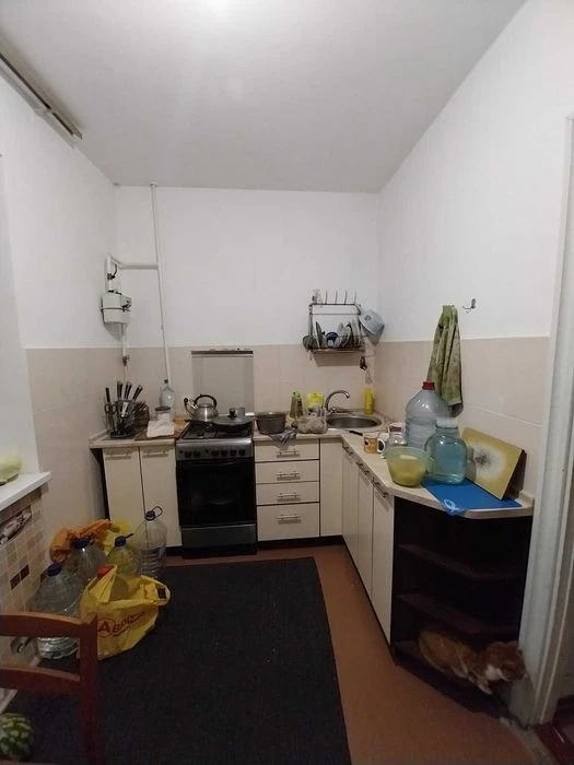 Продам 3х ком. кв 68 м. кв. Чешка. 9/10 этаж, Район Космос-ш