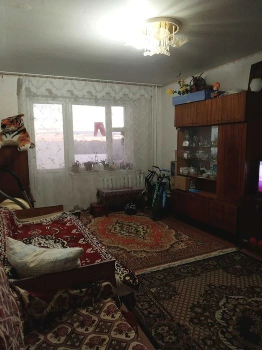 Продам 3х ком. кв 68 м. кв. Чешка. 9/10 этаж, Район Космос-ш