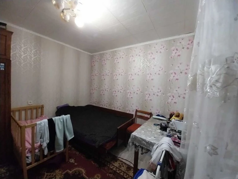 Продам 3х ком. кв 68 м. кв. Чешка. 9/10 этаж, Район Космос-ш