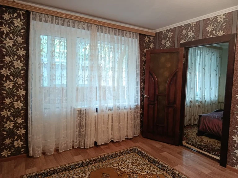 Продаю 3к Лески р-н Госпиталя