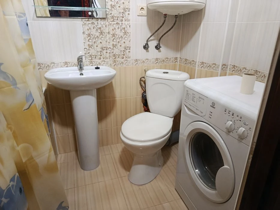 Продаю 3к Лески р-н Госпиталя