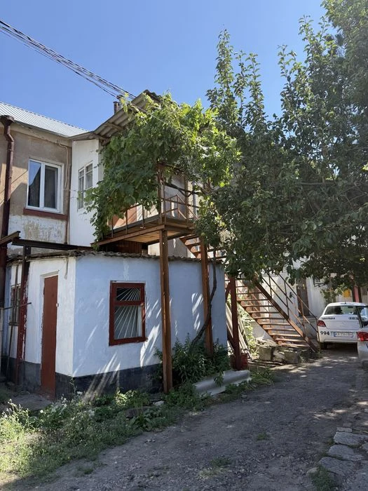 Продаю 3 к квартиру Мала Морська