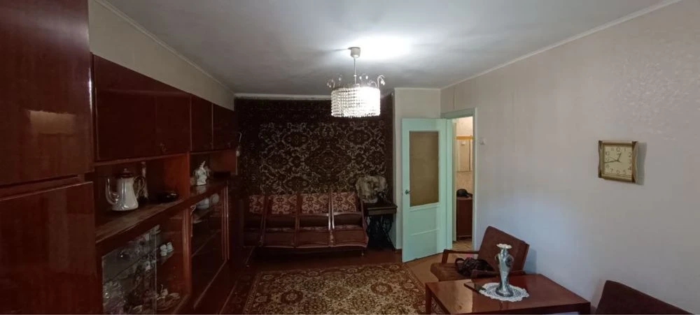 Продаж 1 кім кв Вул Олега Бедзая - Третя слобідсіка .