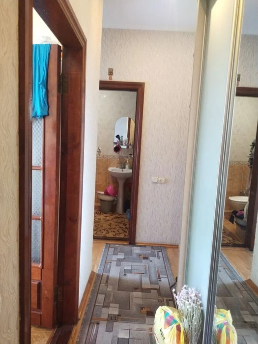 Прдажа 2 кімнатна квартира, центр