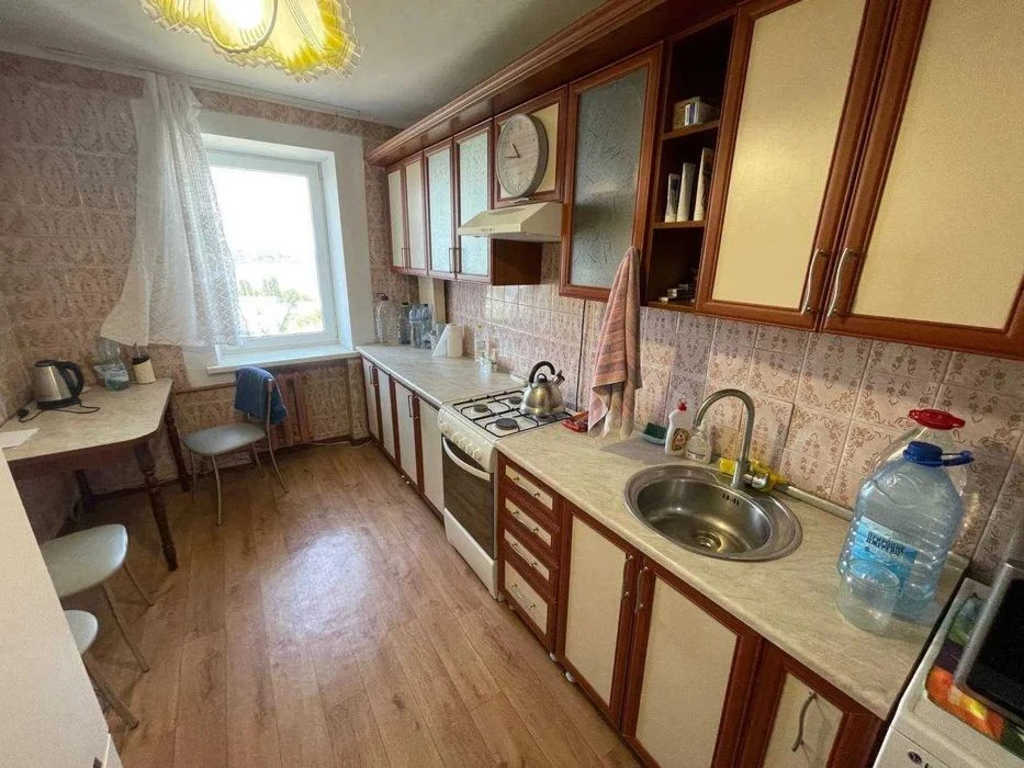3 к.кв.Кирова крупногабаритная квартира