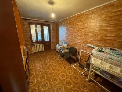 3 к.кв.Кирова крупногабаритная квартира