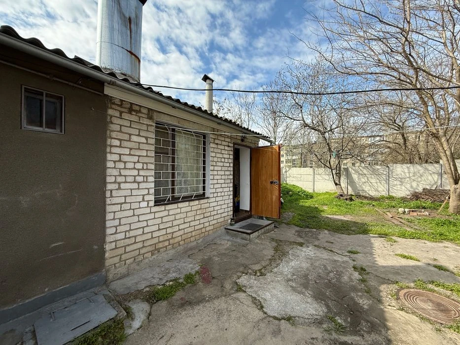 Продажа квартиры на земле в районе Центрального рынка .