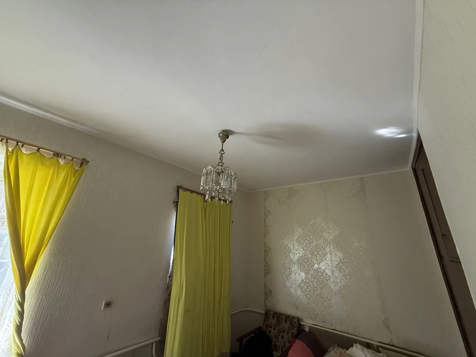 Продажа квартиры на земле в районе Центрального рынка .