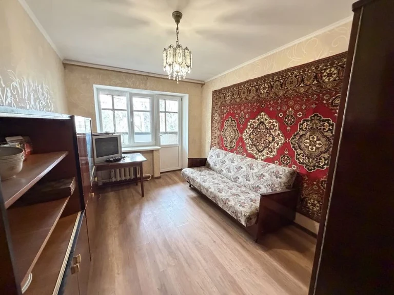 Продам 2к квартиру в Лісках