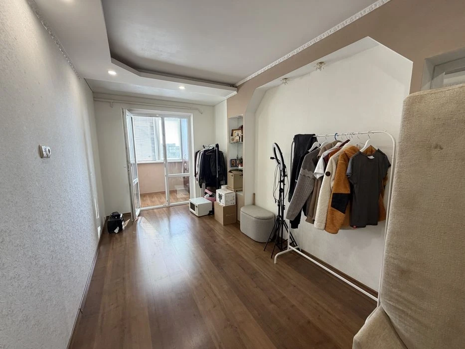 Продам 3к квартиру в Центрі міста, Пр. Центральний