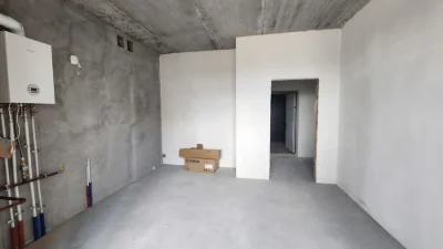 Продаж 2 кімнатна квартира  81.8 м2  новобуд вул Садова Цент
